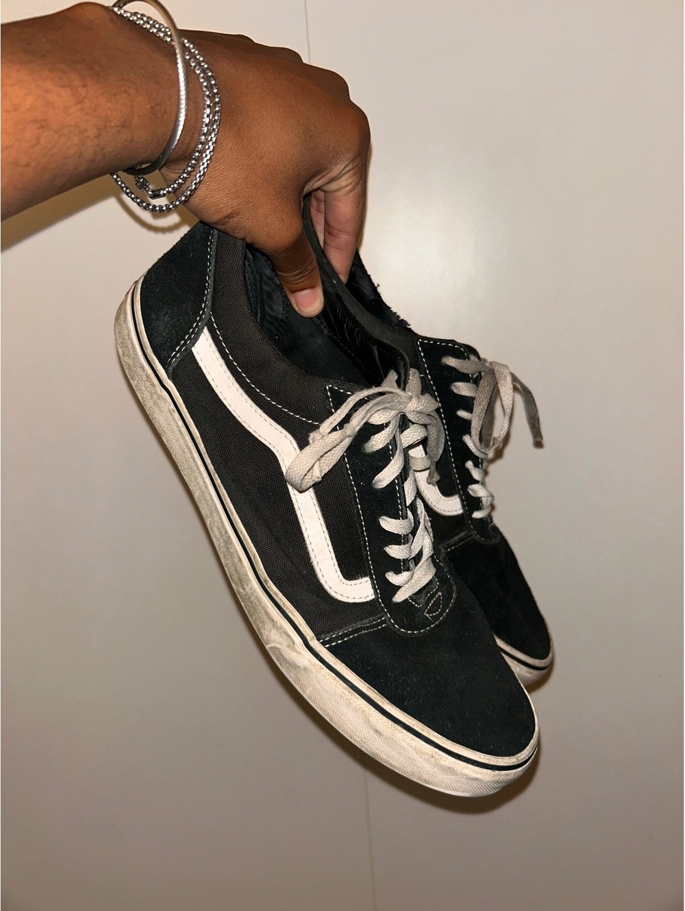 Vans Old Skool Men's Sneakers Black and White